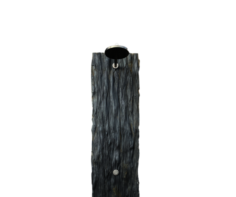 Spaltraue Outdoor Dusche aus Schiefer für natürliche Außenbereiche