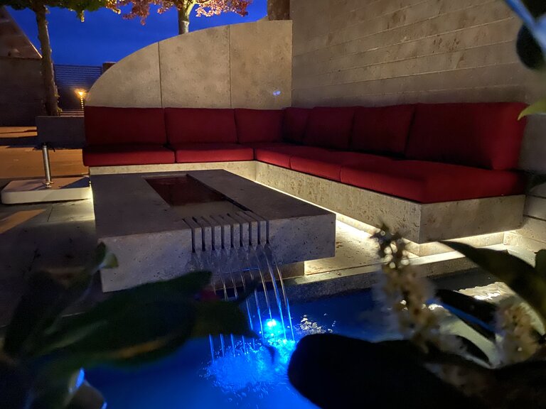 LED-Unterleuchtung von Marrone Lounge Möbel Marrone